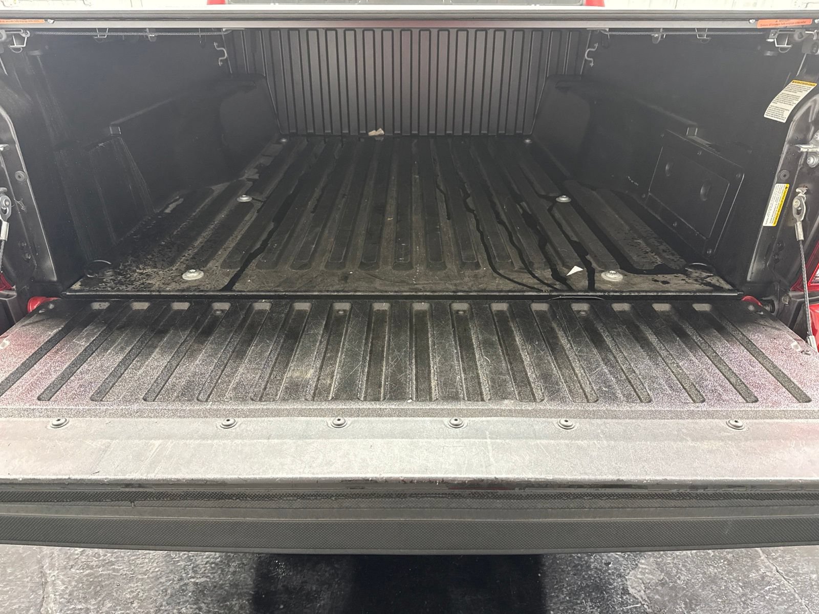 Used 2022 Toyota Tacoma SR AWD/4WD image 36
