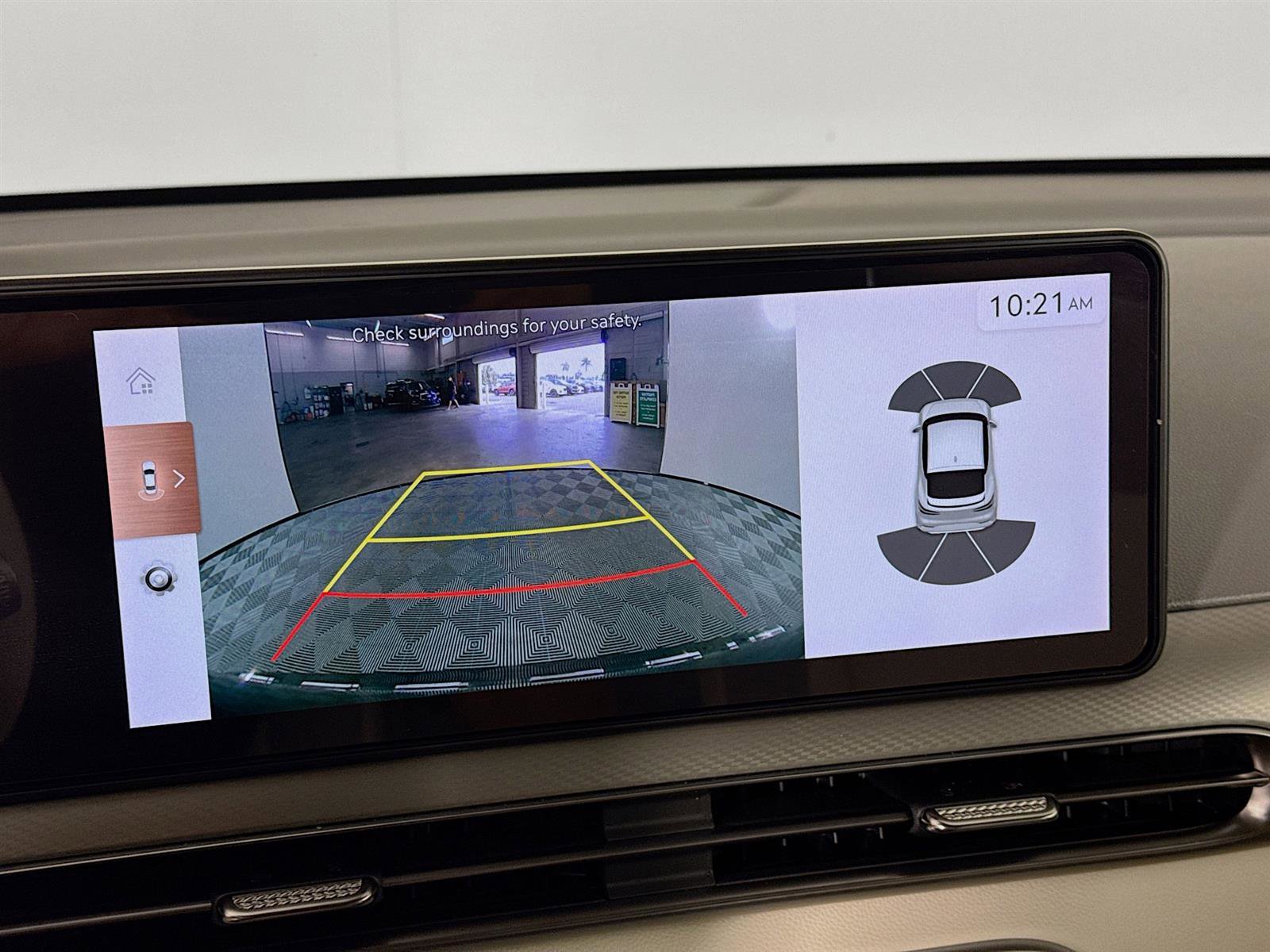 New 2024 Genesis GV60 RWD image 17