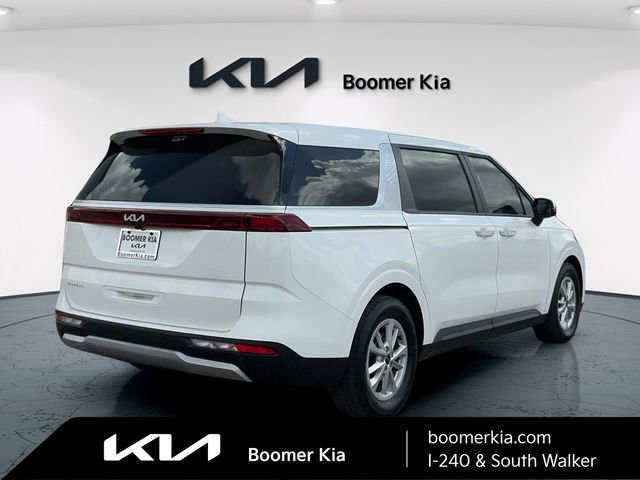 Used 2024 Kia Carnival LX image 5