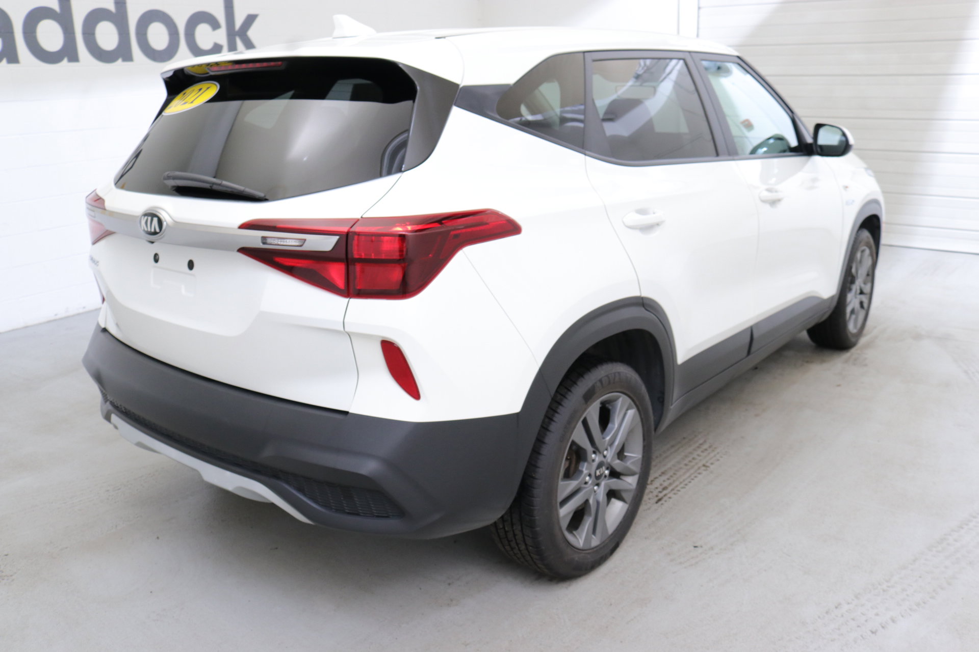 Used 2021 Kia Seltos LX image 8