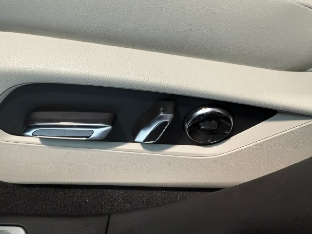New 2026 Acura RDX w/ Advance Package AWD/4WD image 14