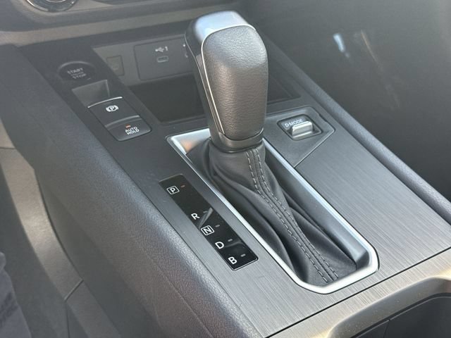 New 2026 Nissan Kicks SV w/ Cold Weather Package AWD/4WD image 19