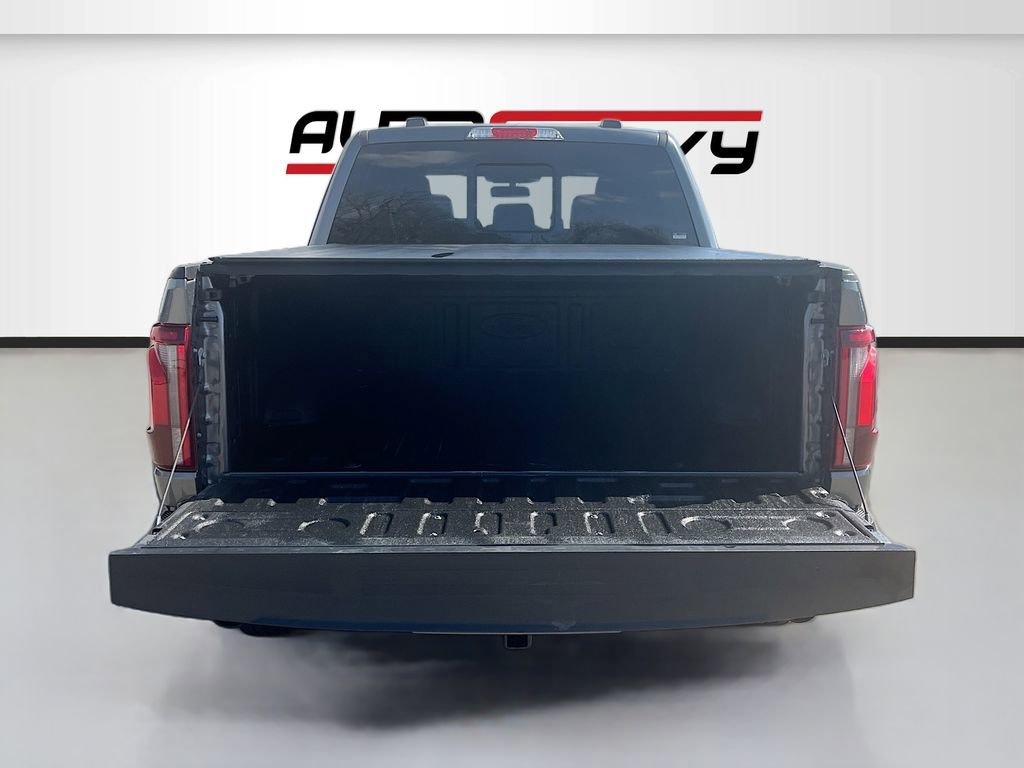 Used 2025 Ford F150 Lariat w/ Equipment Group 501A Mid image 26