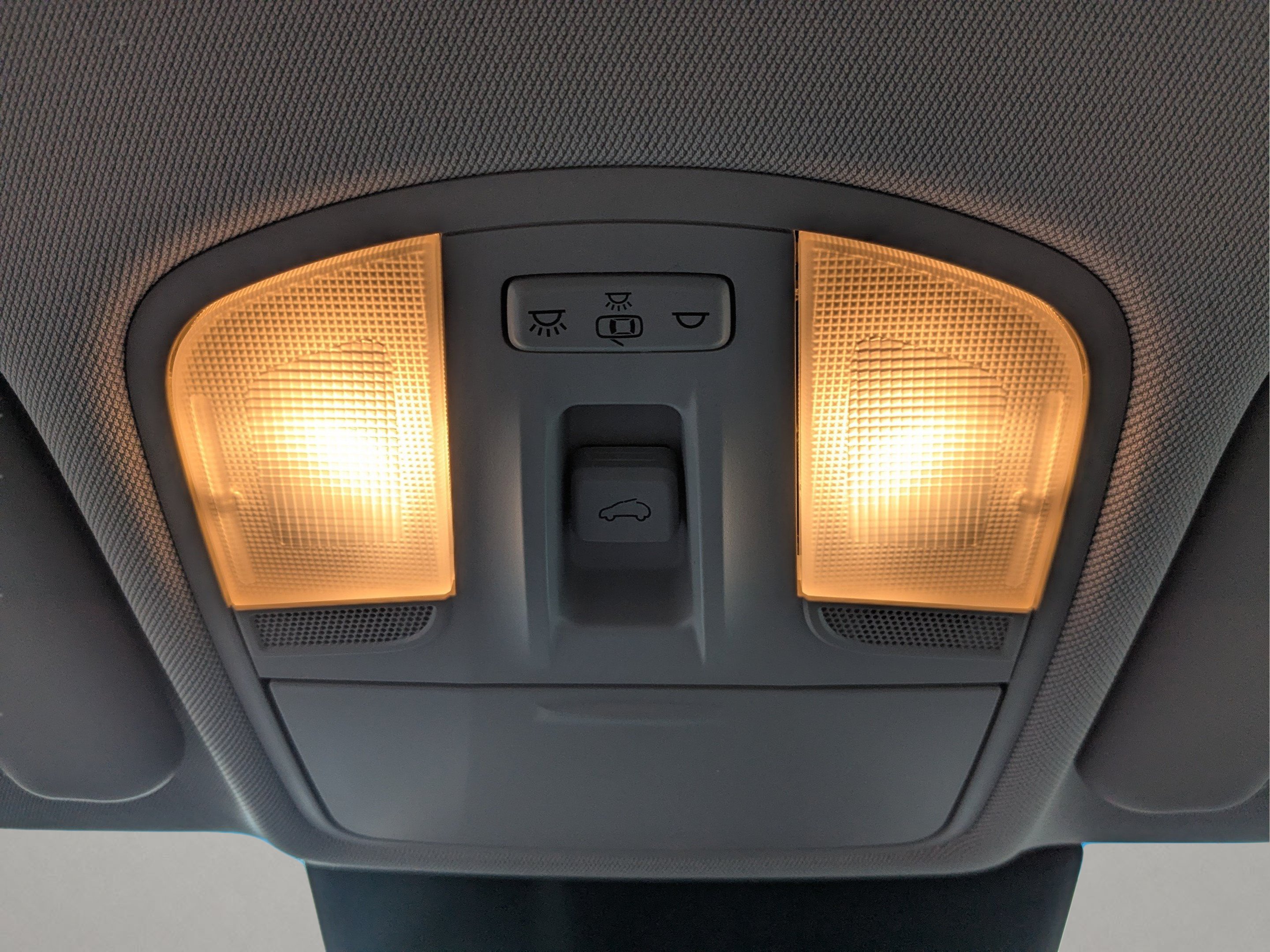 Certified 2022 Hyundai Kona SEL w/ Convenience Package FWD image 19