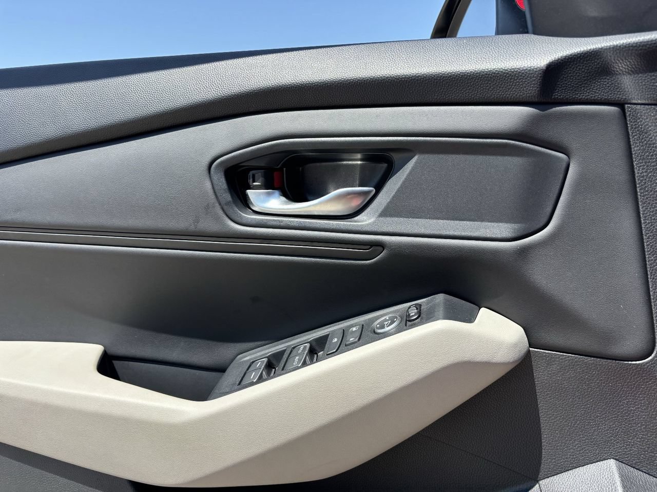 Certified 2024 Honda Accord EX image 20
