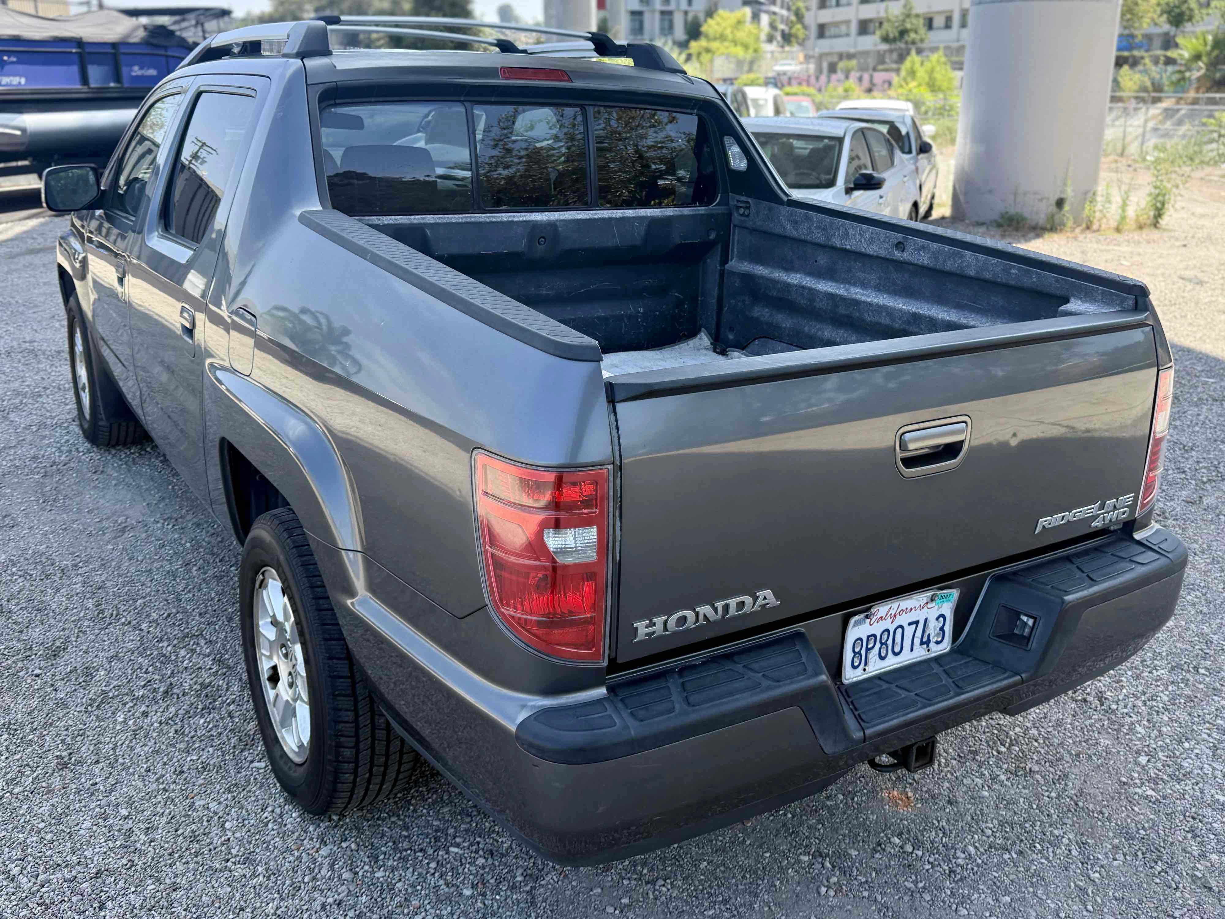 Used 2011 Honda Ridgeline RTS image 10