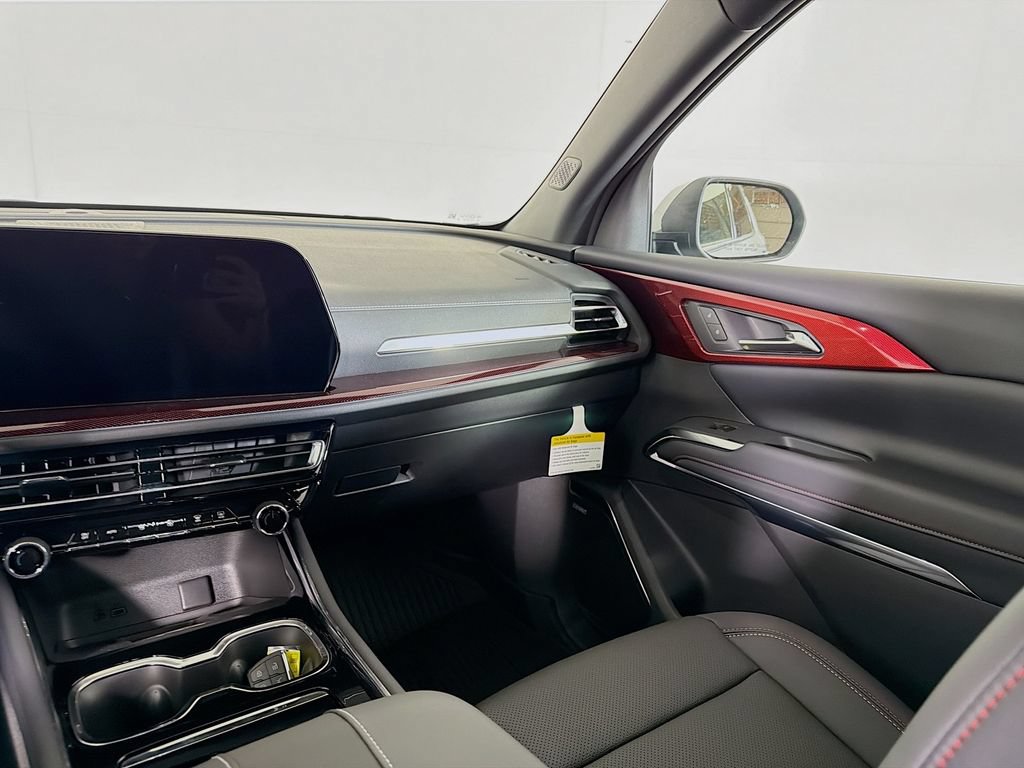 New 2026 Chevrolet Traverse Z71 w/ Enhanced Driving Package AWD/4WD image 20