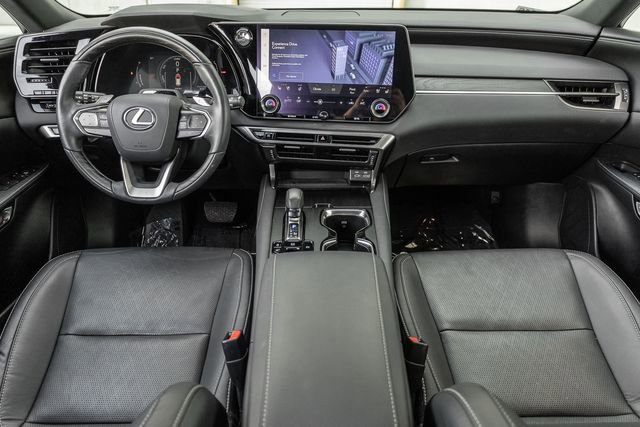 Used 2024 Lexus RX 350 image 6