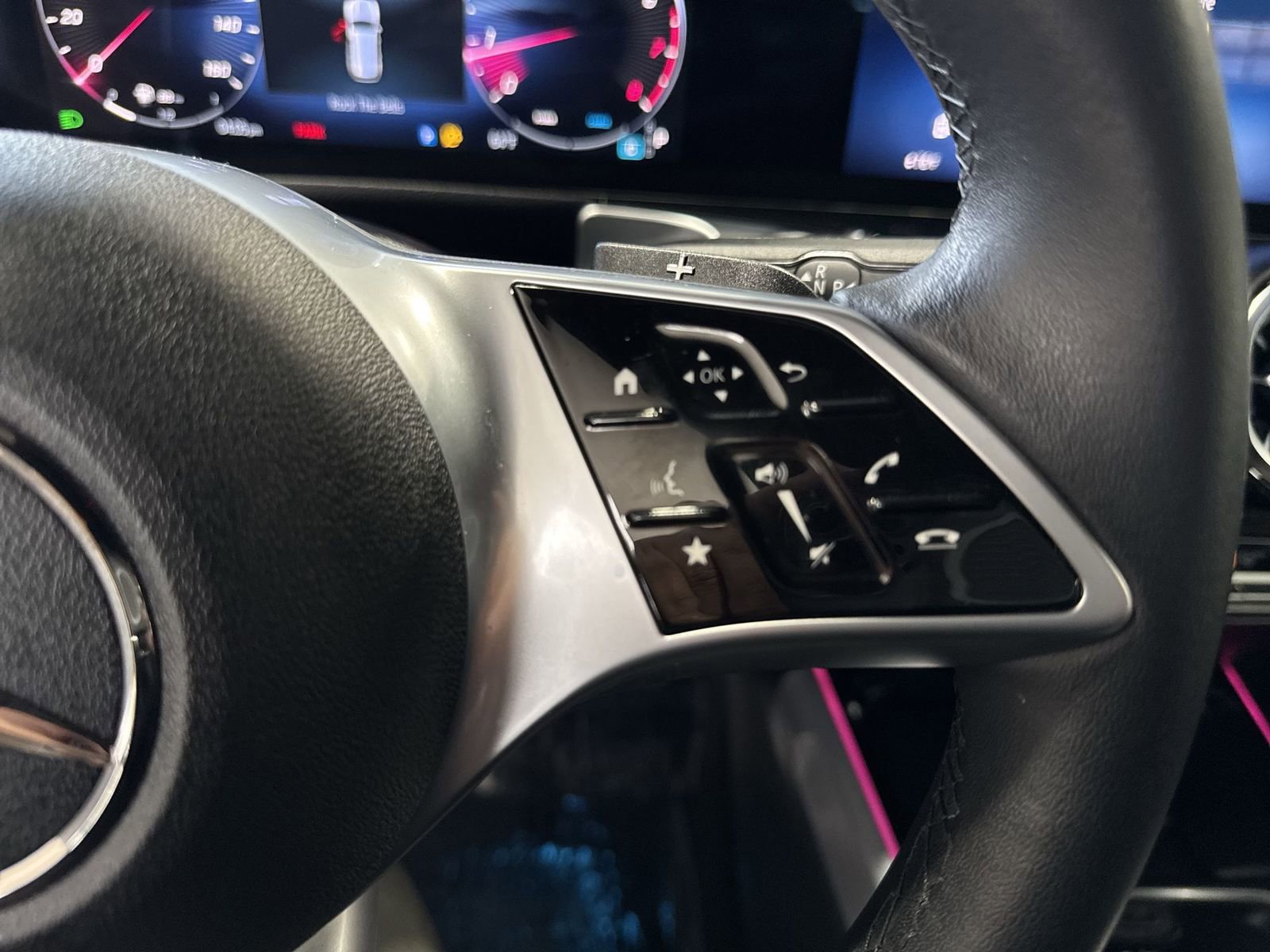 Used 2025 Mercedes-Benz GLB 250 image 19