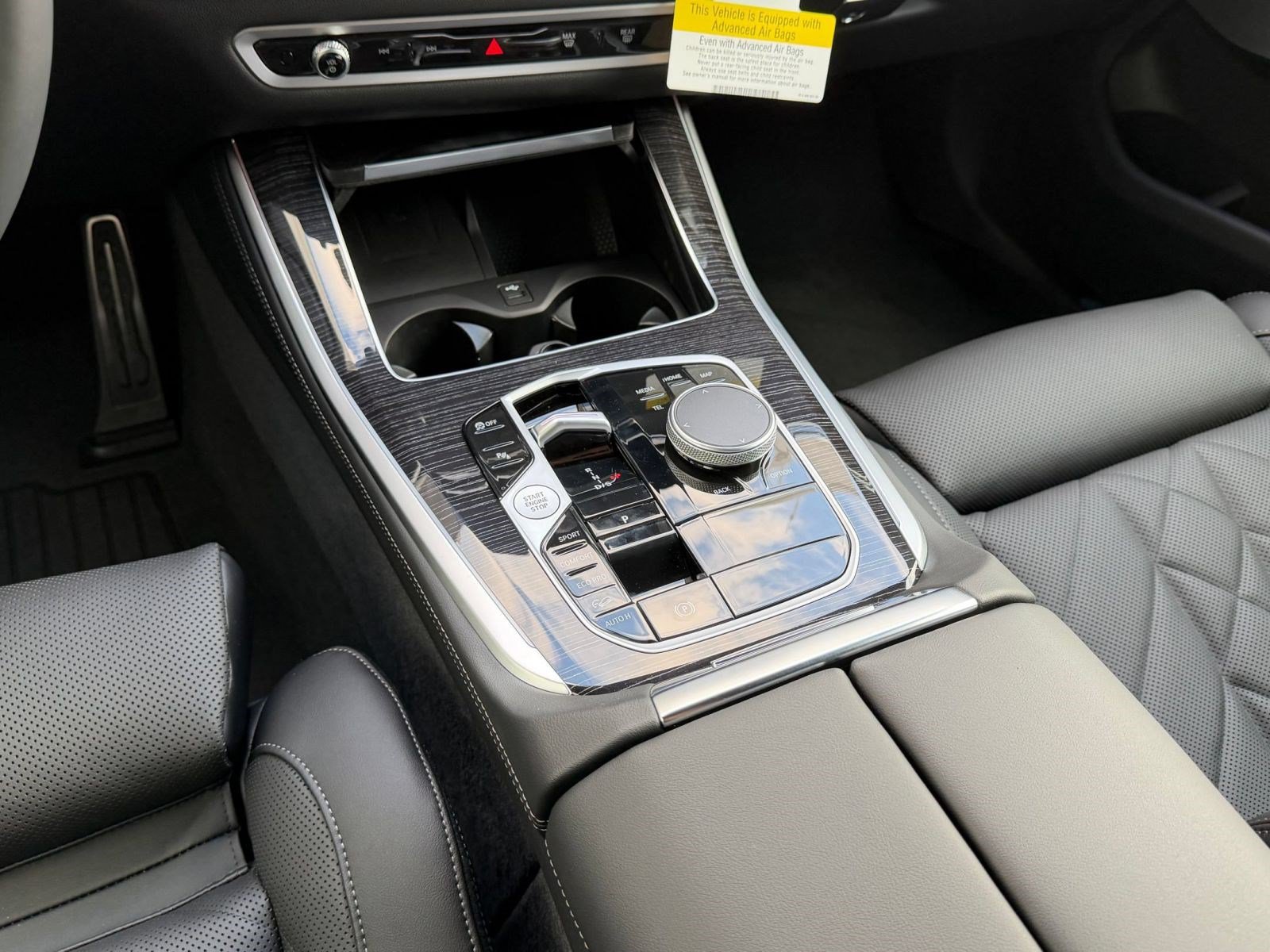 Used 2026 BMW X5 xDrive40i w/ M Sport Package AWD/4WD image 26