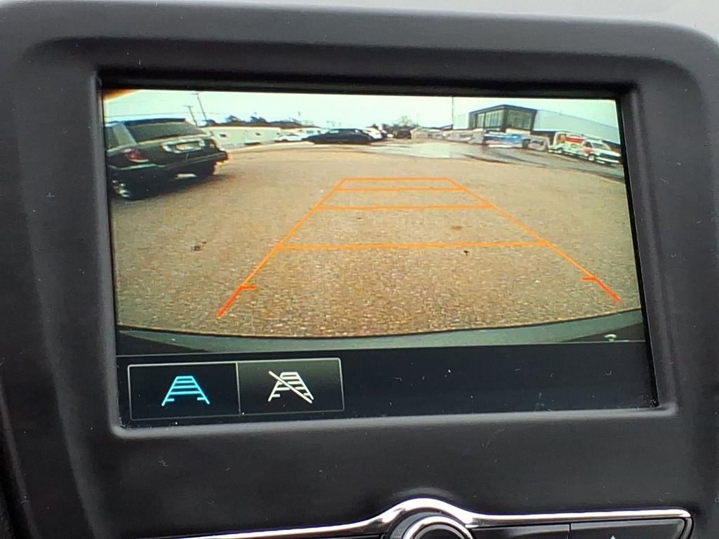 Used 2018 Chevrolet Equinox LT image 23