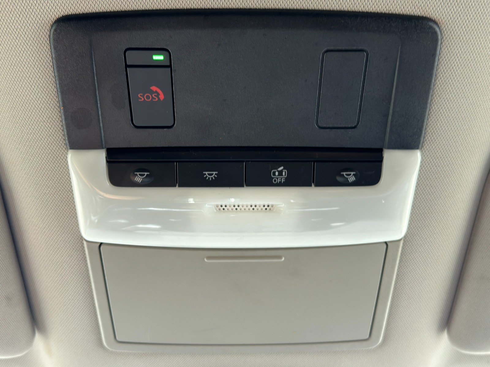 Used 2023 Nissan Pathfinder SL FWD image 31