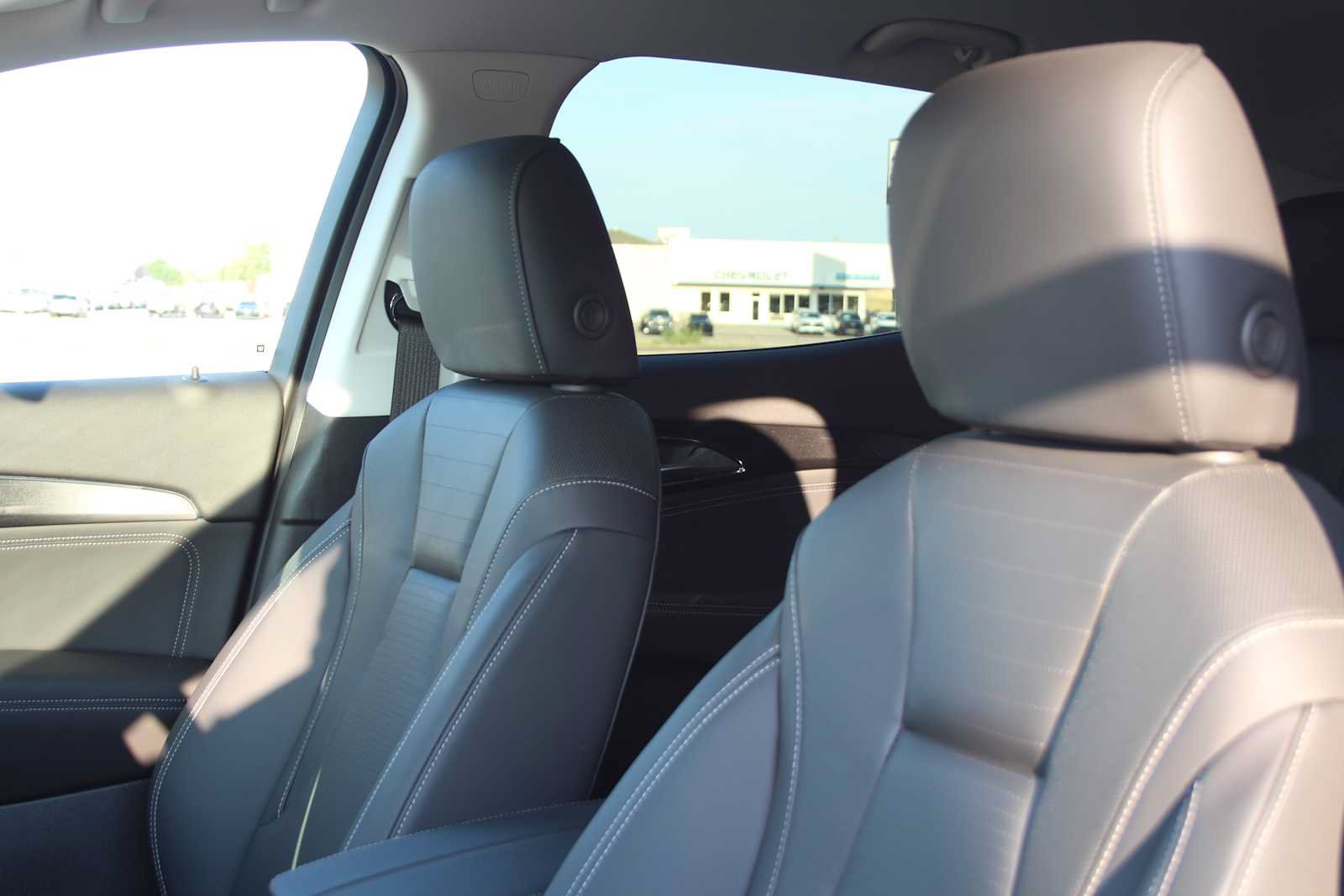 New 2026 Buick Envision Preferred AWD/4WD image 27