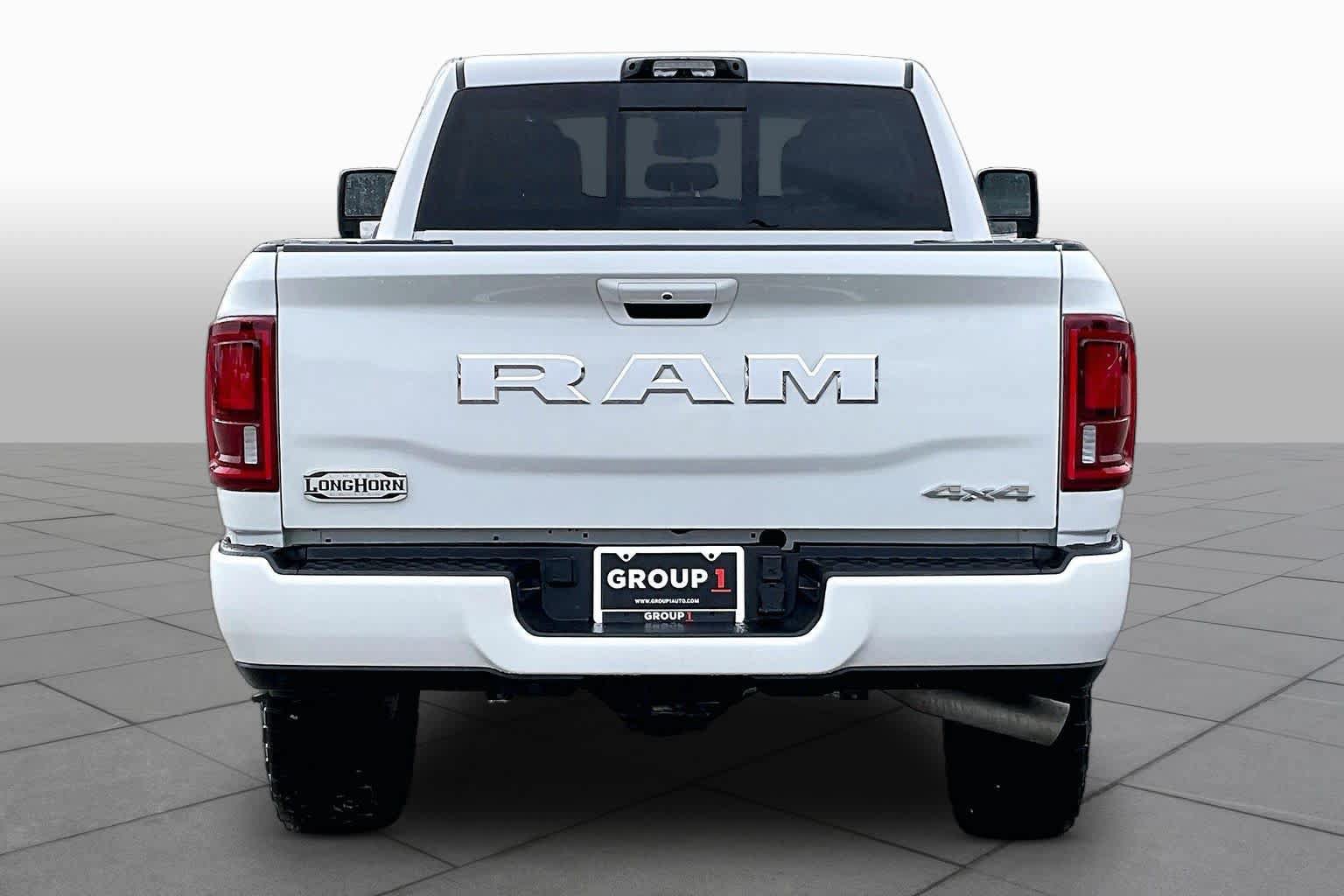 Used 2025 RAM 2500 Limited AWD/4WD image 5