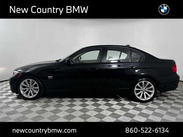 Used 2011 BMW 328i xDrive Sedan image 4