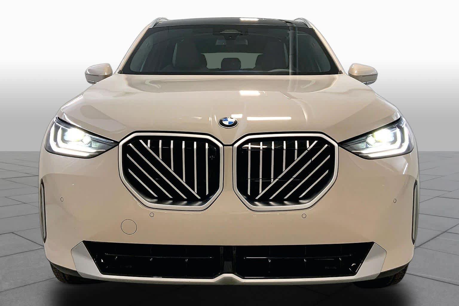 Used 2026 BMW X3 xDrive30i AWD/4WD image 3