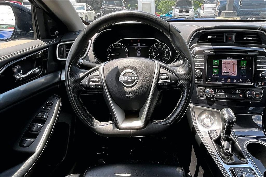 Used 2023 Nissan Maxima SL FWD image 10