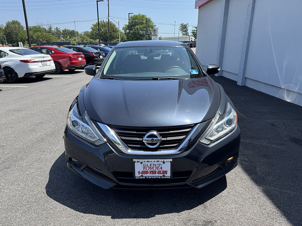Used 2016 Nissan Altima 2.5 SV w/ Convenience Package FWD image 3