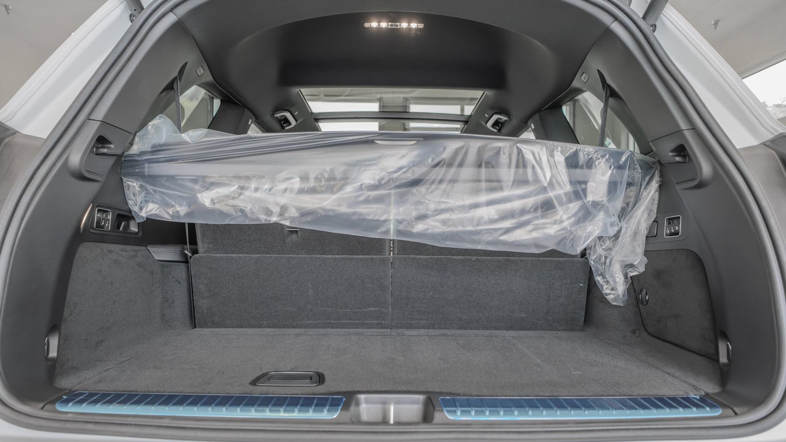 New 2026 Mercedes-Benz GLS 450 4MATIC image 34