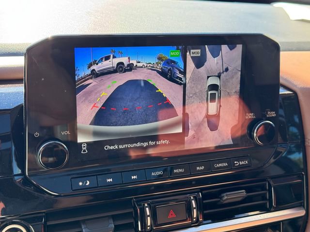 Used 2022 Nissan Pathfinder Platinum w/ Cargo Package image 20