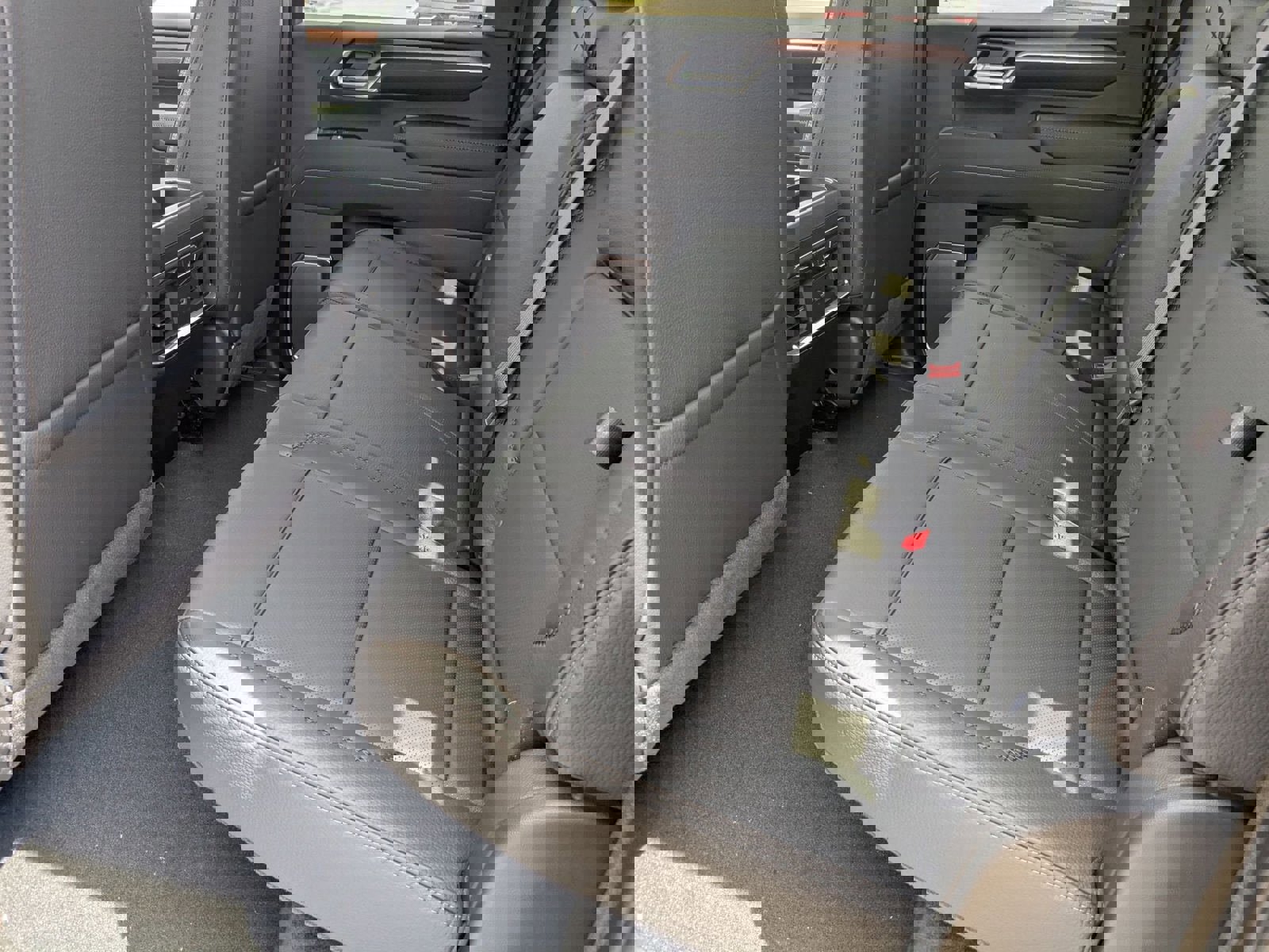 New 2025 GMC Sierra 2500 Denali w/ Denali Reserve Package image 24