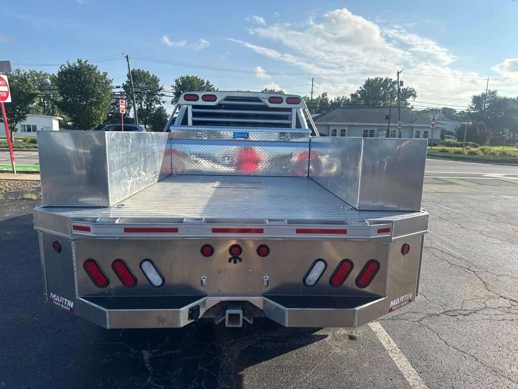 Used 2024 Ford F550 4x4 SuperCab Super Duty image 5