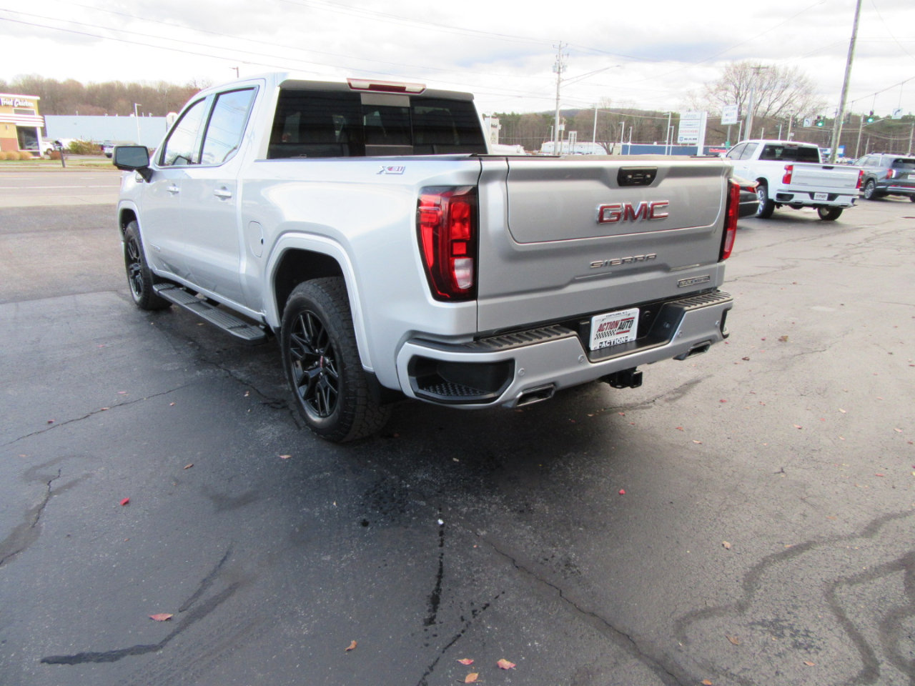 Used 2022 GMC Sierra 1500 Elevation image 8