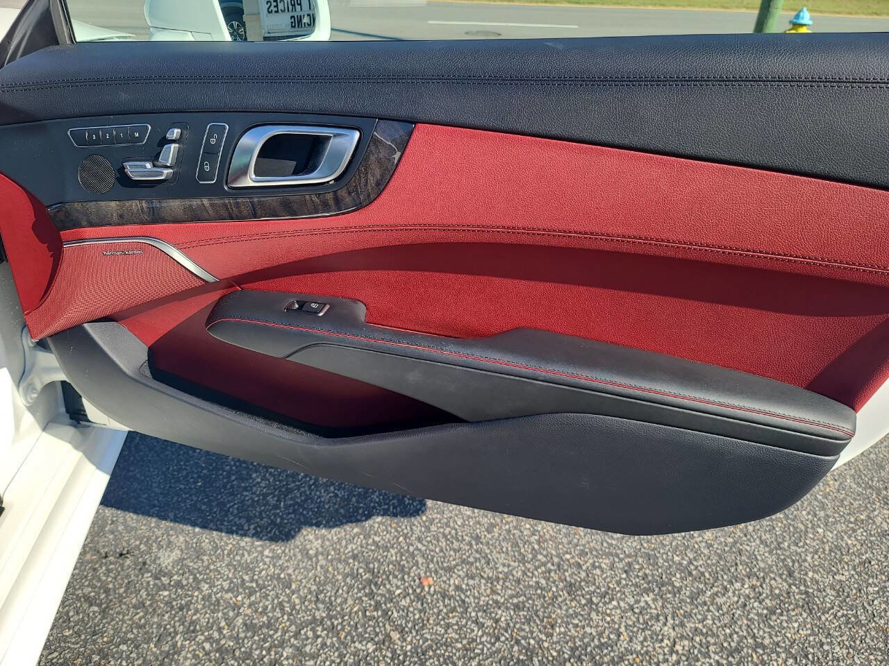 Used 2017 Mercedes-Benz SL 450 image 29