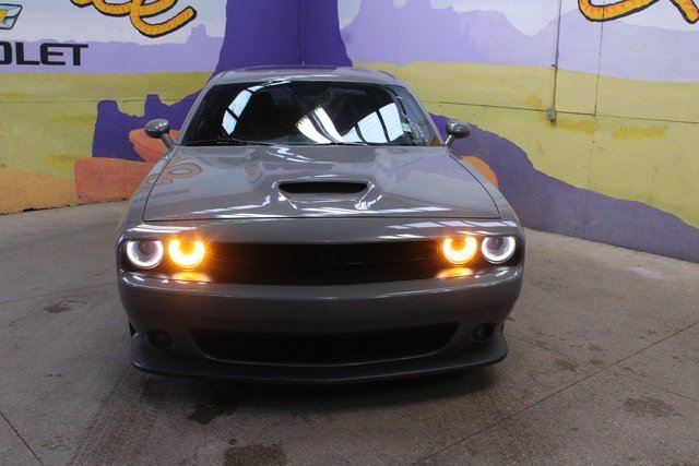 Used 2019 Dodge Challenger R/T w/ Blacktop Package image 3
