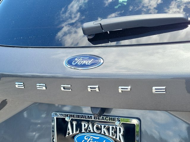 Certified 2025 Ford Escape ST-Line FWD image 8