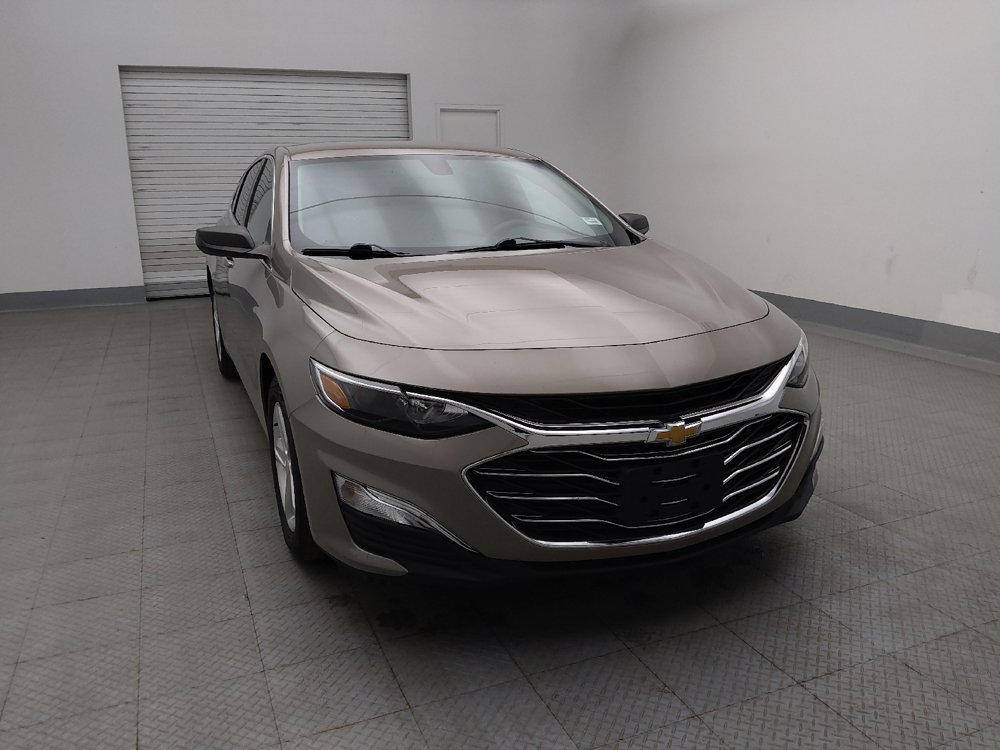 Used 2022 Chevrolet Malibu LS FWD image 14