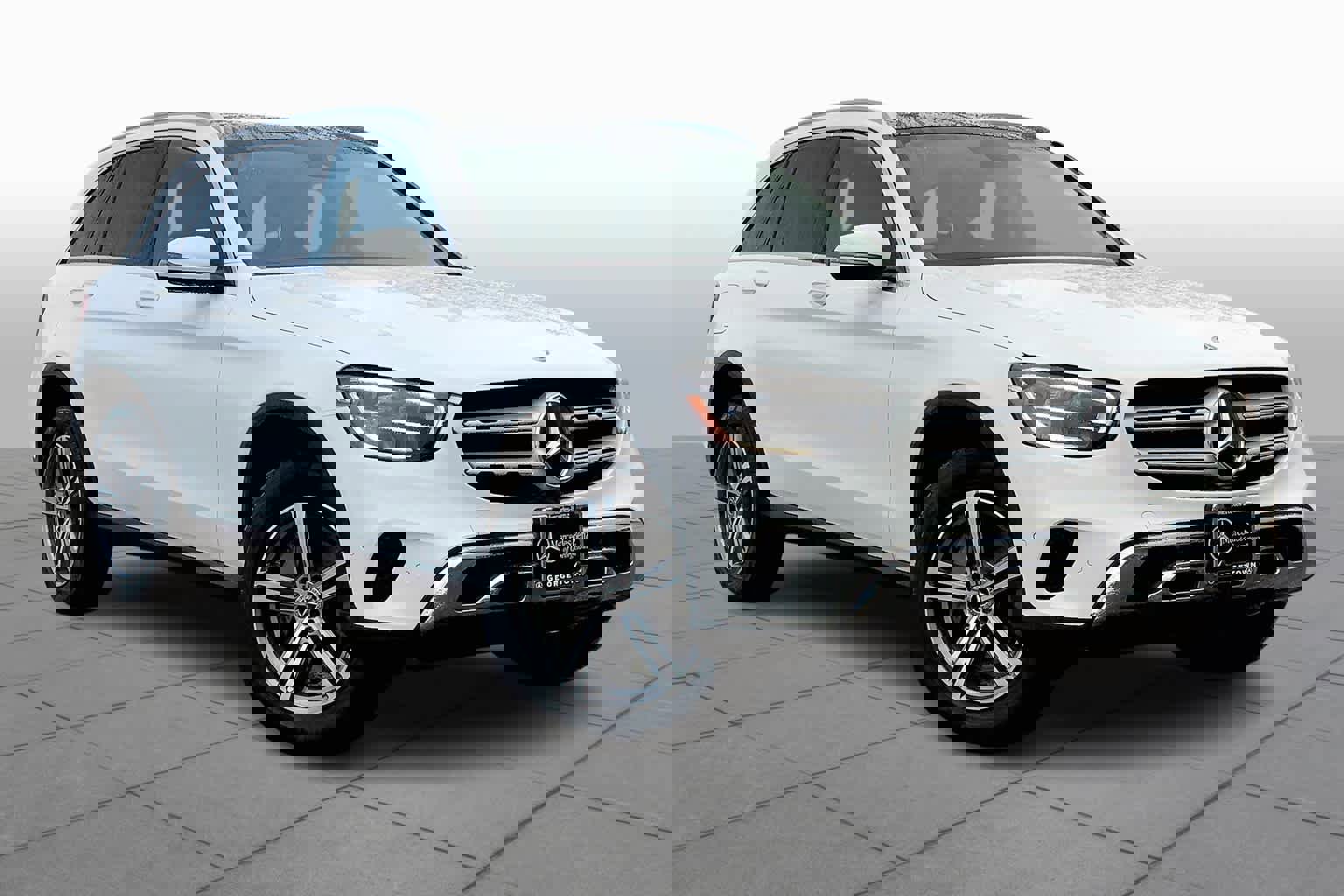 Certified 2022 Mercedes-Benz GLC 300 image 2