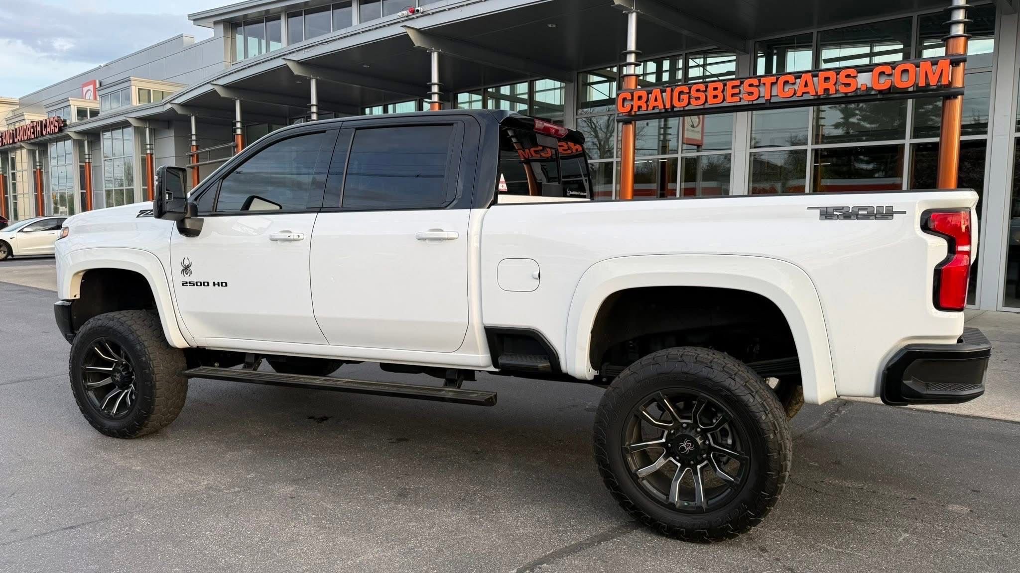 Used 2025 Chevrolet Silverado 2500 LTZ w/ Trail Boss Package image 5