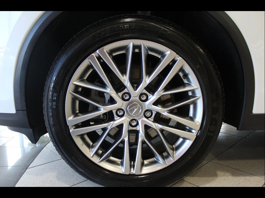 Used 2023 Acura MDX SH-AWD w/ Advance Package image 9