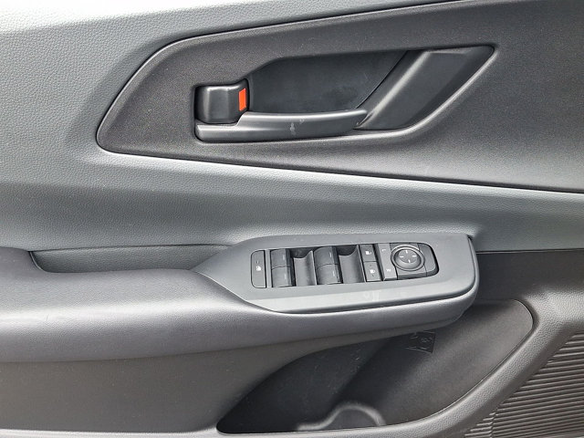 Used 2025 Toyota Prius LE FWD image 10