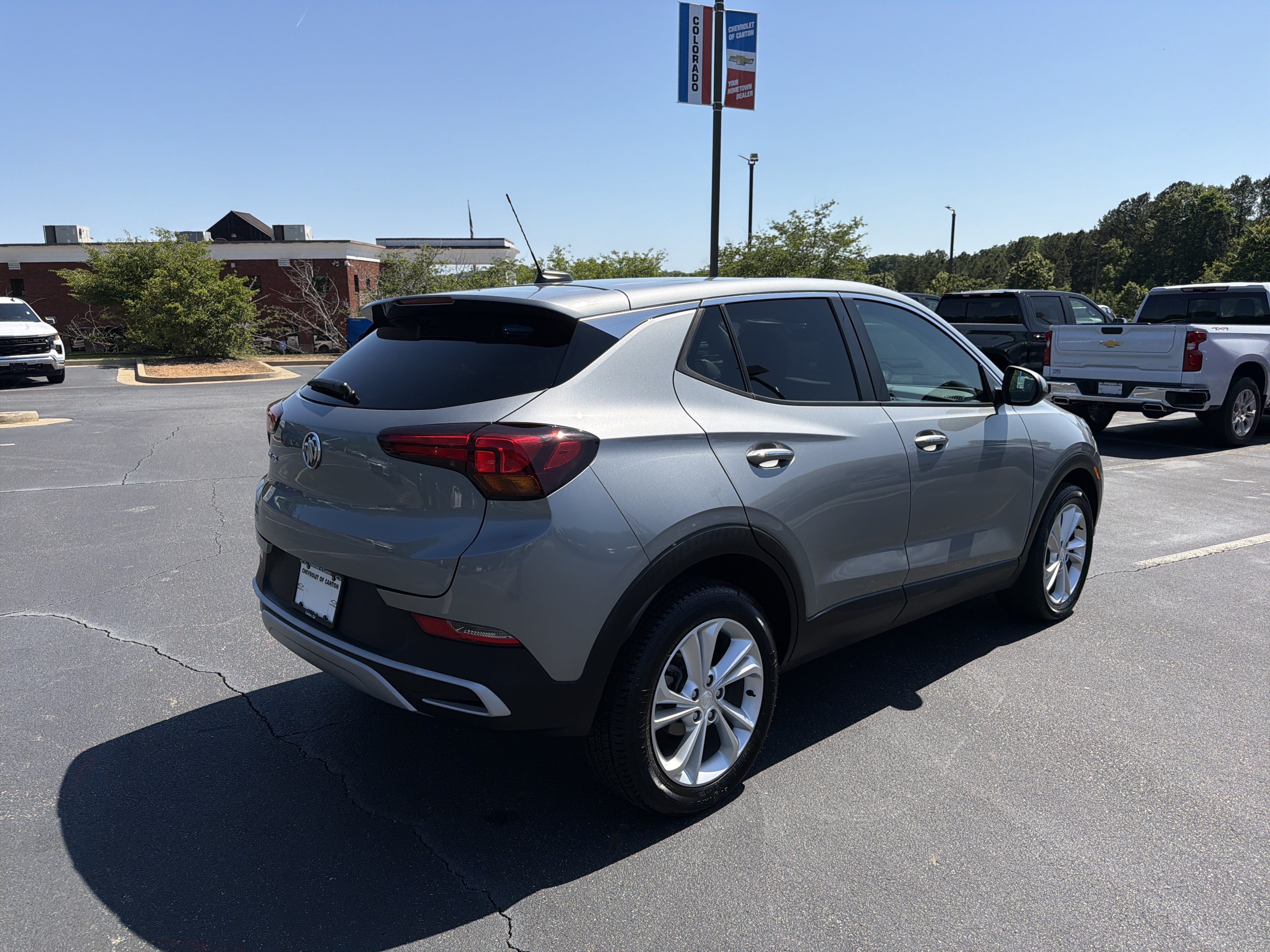 Used 2023 Buick Encore GX Preferred FWD image 5
