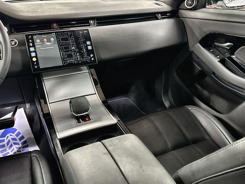 Used 2024 Land Rover Range Rover Evoque S image 28