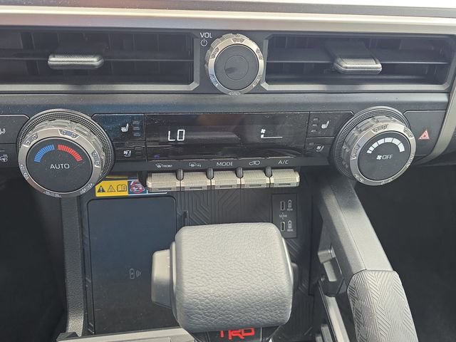 Used 2025 Toyota 4Runner TRD Off-Road Premium w/ Tow Technology Package image 24