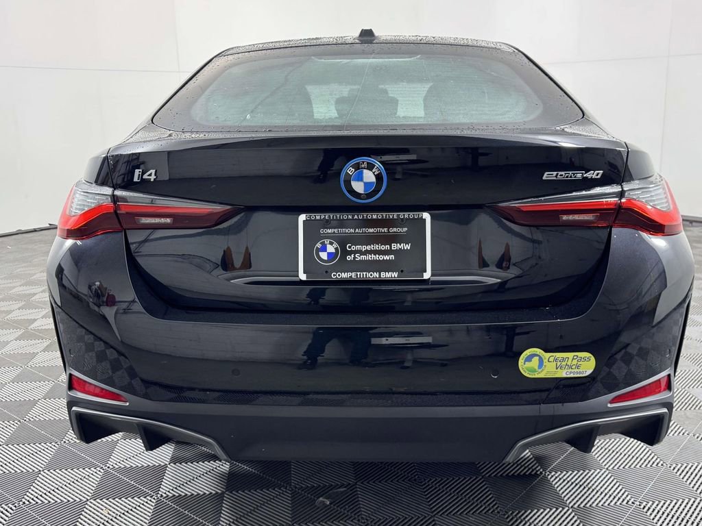 Used 2023 BMW i4 eDrive40 w/ Premium Package RWD image 9