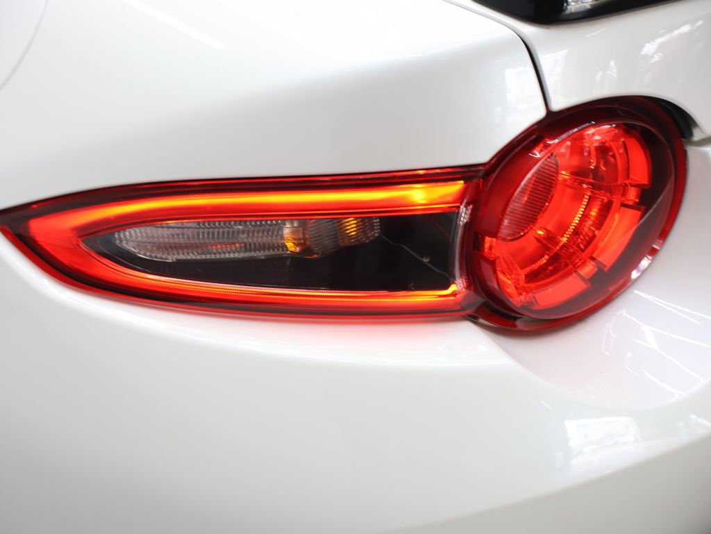 Used 2022 MAZDA MX-5 Miata RF Grand Touring w/ Appearance Package image 27