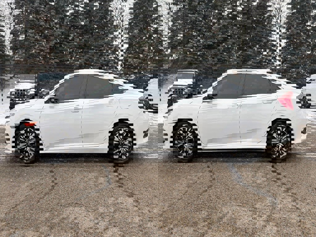 Used 2017 Honda Civic EX-T image 7