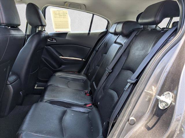 Used 2016 MAZDA MAZDA3 s Grand Touring w/ Technology Package FWD image 18