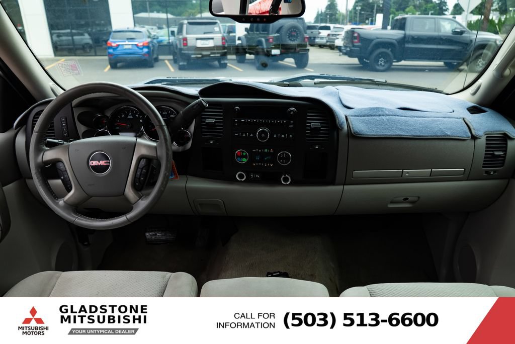 Used 2008 GMC Sierra 1500 SLE w/ Power Pack Plus RWD image 9