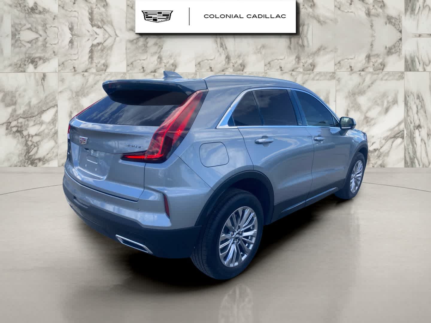 Used 2025 Cadillac XT4 Premium Luxury AWD/4WD image 4