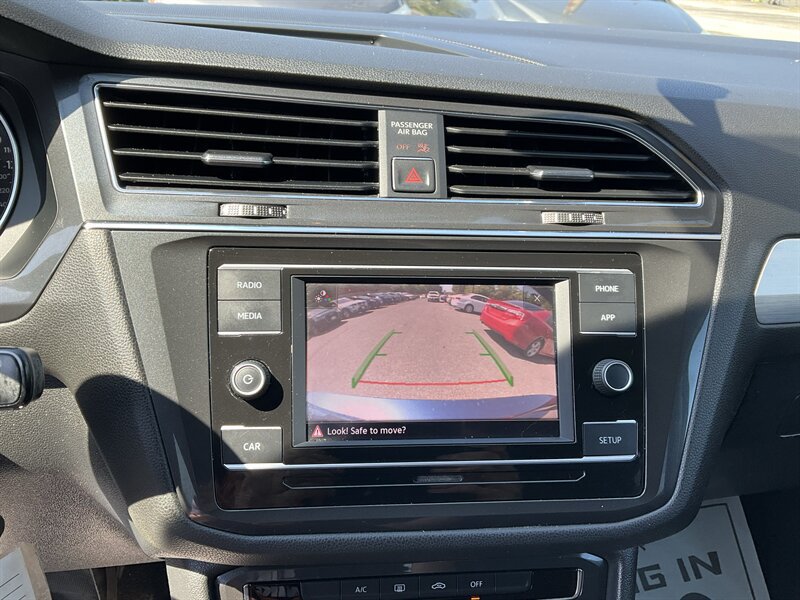 Used 2018 Volkswagen Tiguan S AWD/4WD image 30