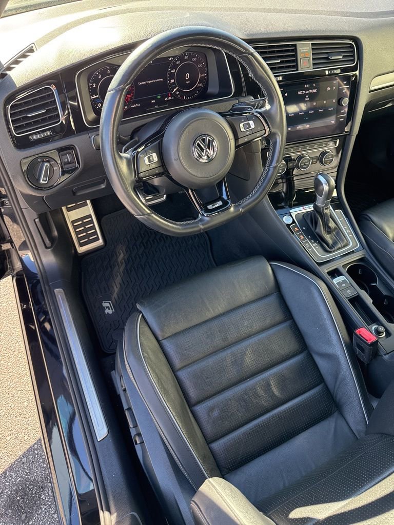 Used 2019 Volkswagen Golf R 4-Door image 28