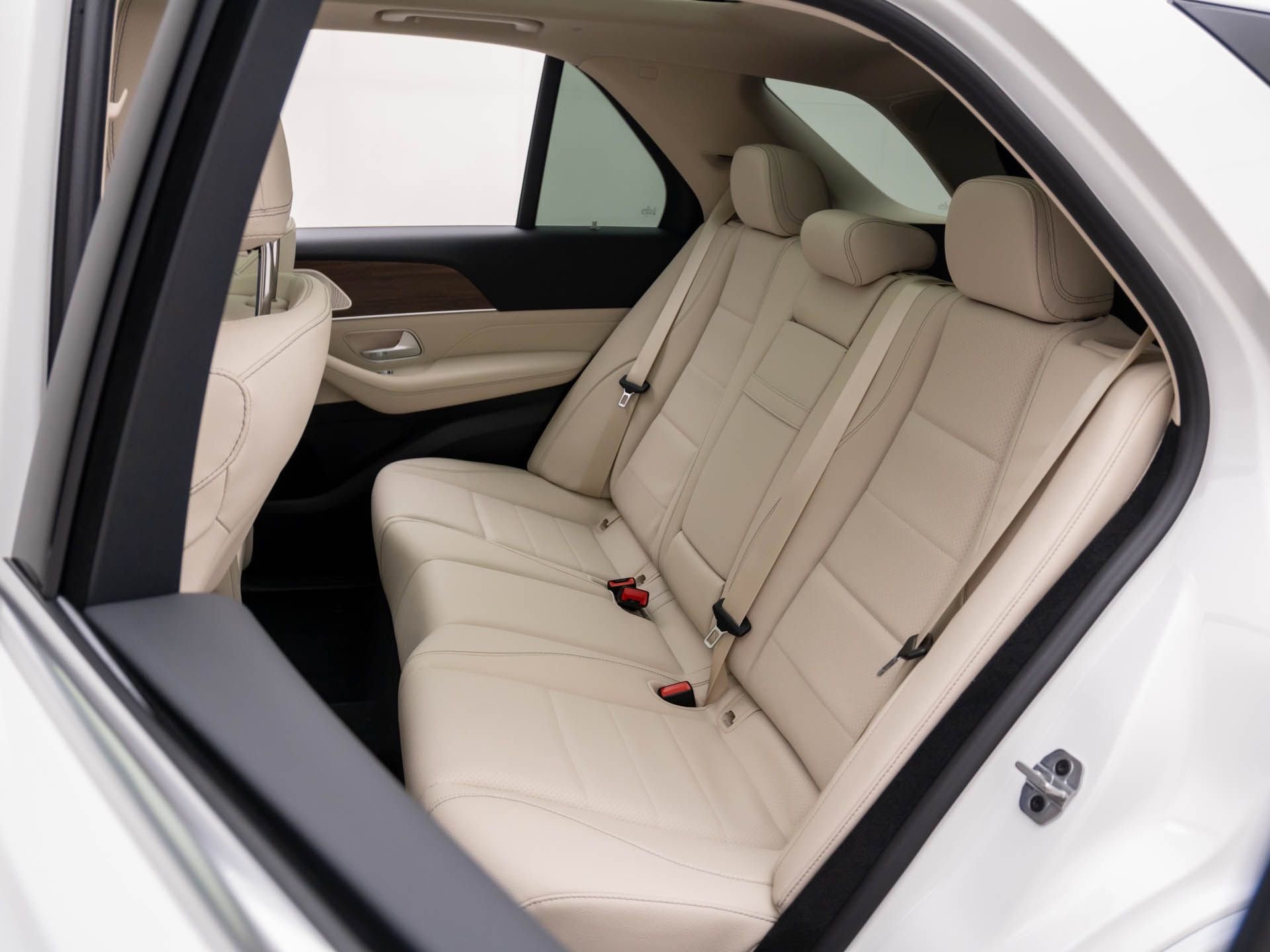 New 2026 Mercedes-Benz GLE 350 4MATIC image 18