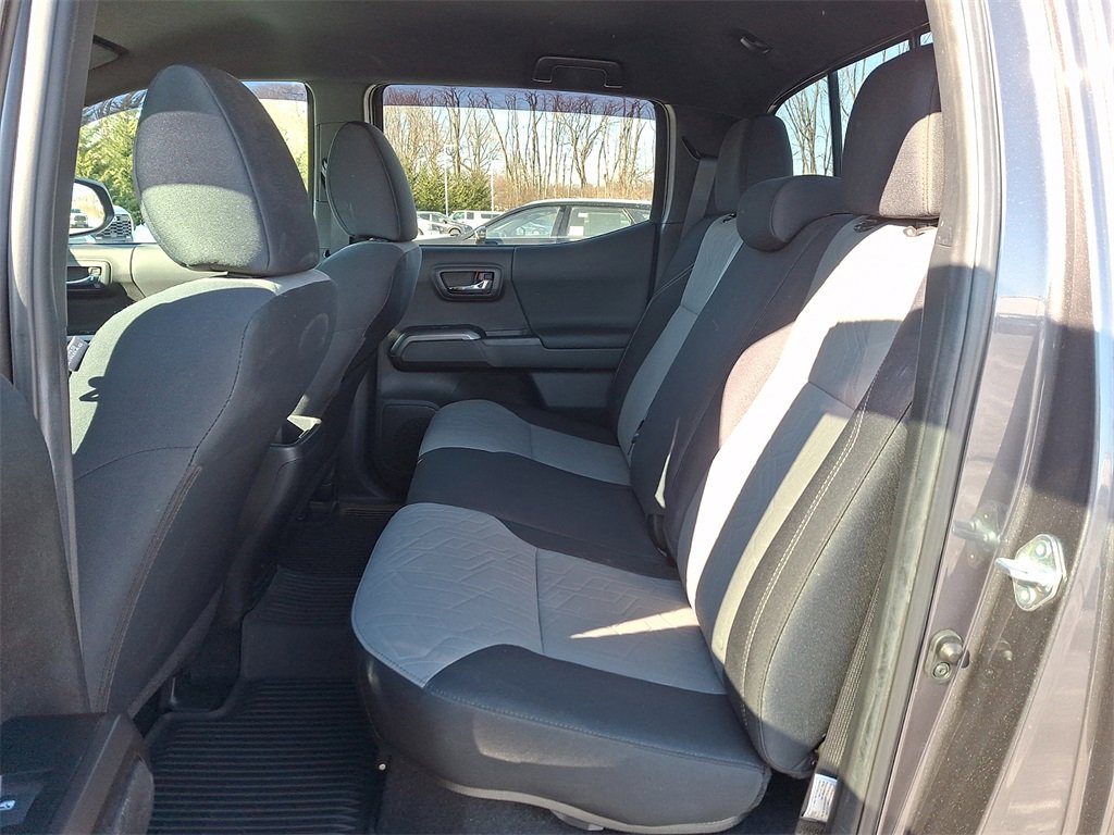 Certified 2022 Toyota Tacoma TRD Sport w/ Technology Package image 10