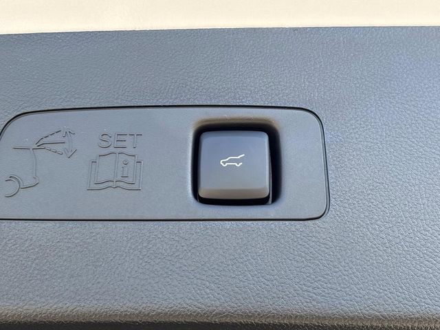 New 2026 Lincoln Corsair Reserve w/ Jet Appearance Package image 12