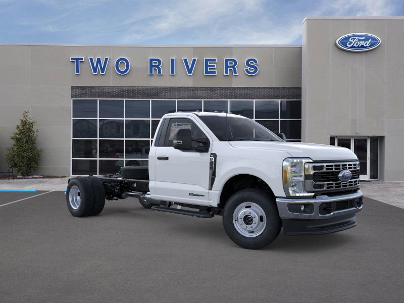 New 2026 Ford F350 XL w/ XL Chrome Package image 7